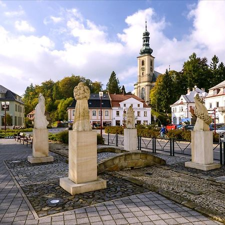Apartman - Dum Ceskeho Svycarska Krásná Lípa Bagian luar foto